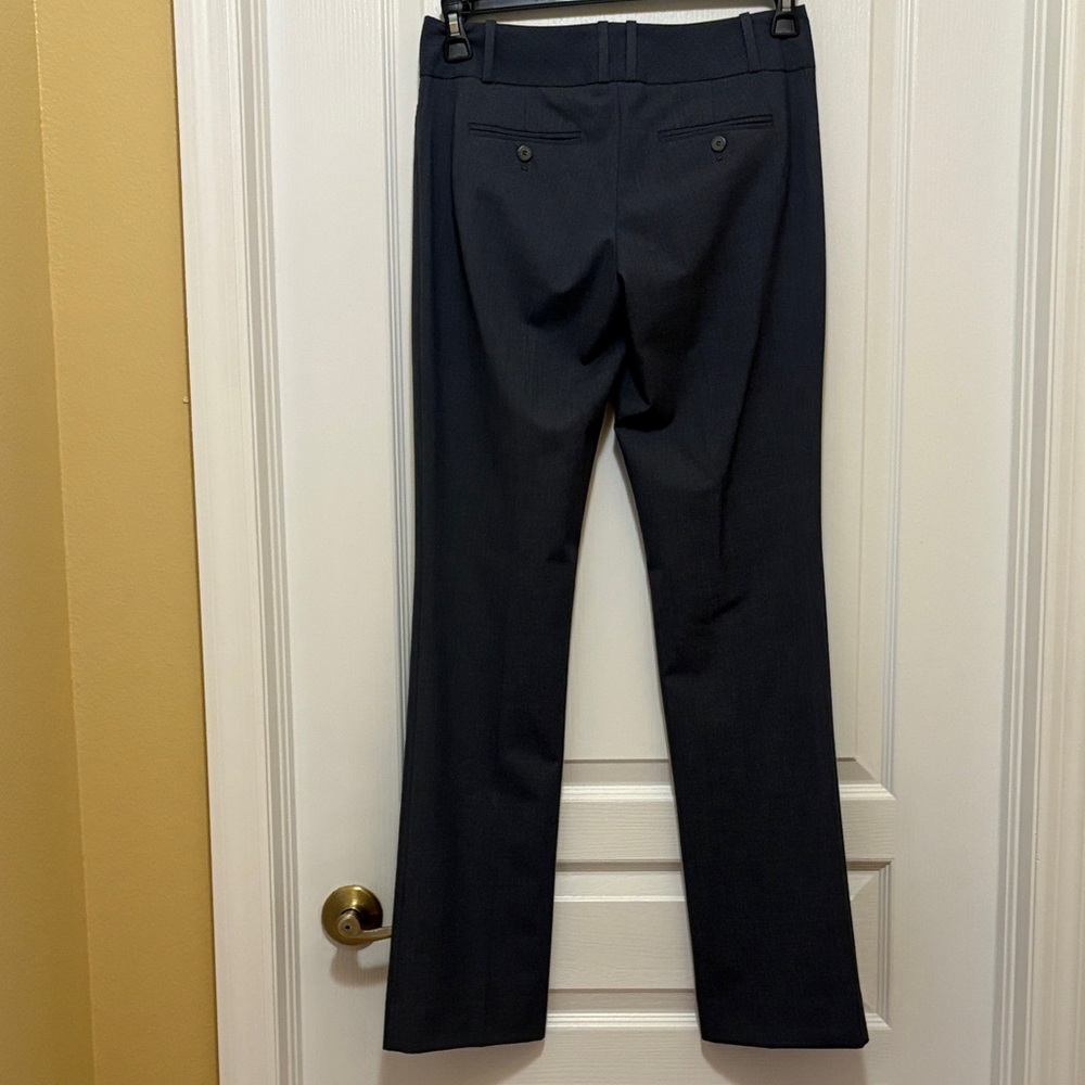 NWT Women's The limited grey straight leg dress pants 2R - Picture 2 of 5